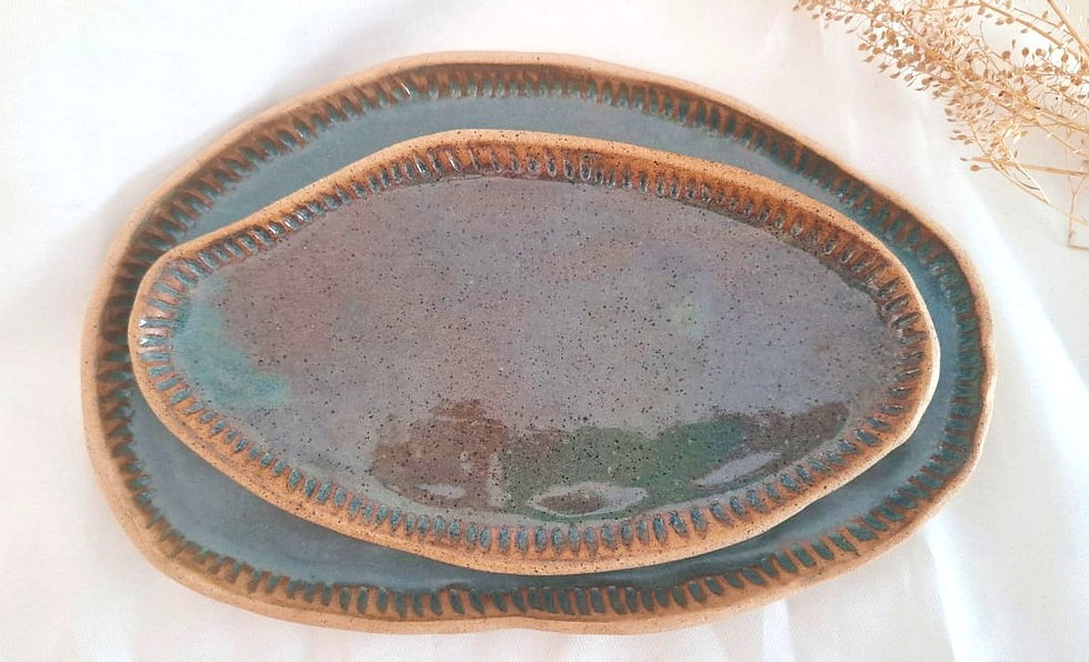 Miniatura: Duo de Travessas Feitas à Mão em Cerâmica Natural "Atlântico"