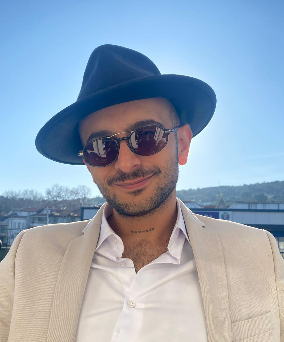 Yazarın fotoğrafı: Serhan ALBEN