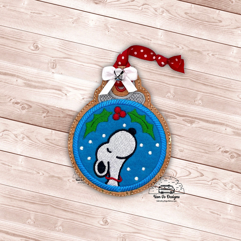 Snoopy Holly Applique Ornament- Van Go Designs