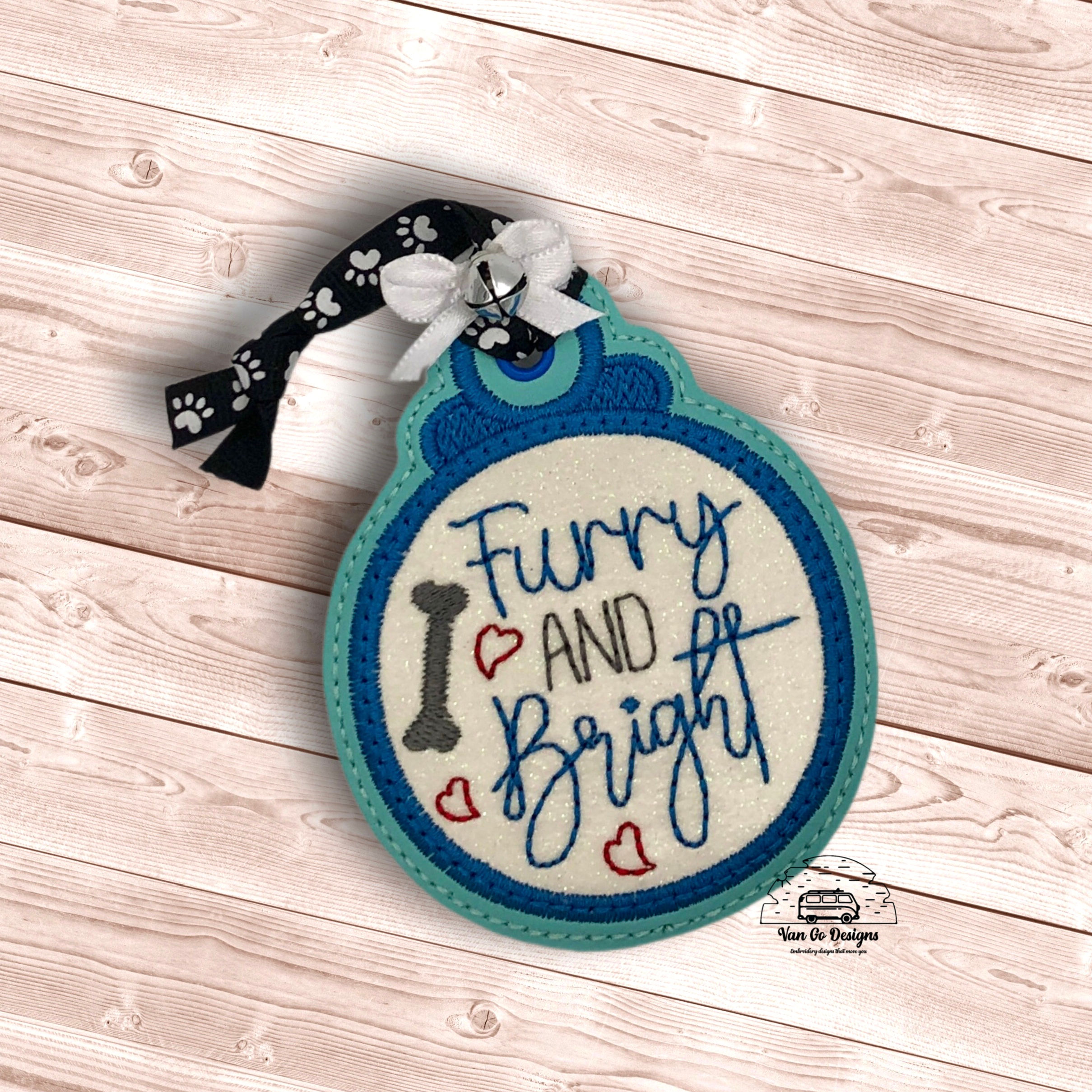 Furry and Bright Applique Ornament- DIGITAL DOWNLOAD