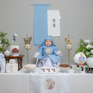 San Diego first birthday portrait studio photographer