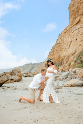 Torrey Pines maternity photography San Diego outdoor session