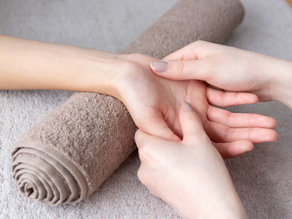 Pourquoi se faire masser les mains ?