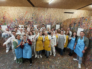 Action Painting Gent
Art Attack Room - Splatter studio 
Creatieve workshop Oost-Vlaanderen - Vrijgezellen Oost-Vlaanderen 
Abstracte workshops België, Oost-Vlaanderen, West-Vlaanderen
Teambuilding 
Creatieve teambuilding
Splash Art 
Paintstudio 
