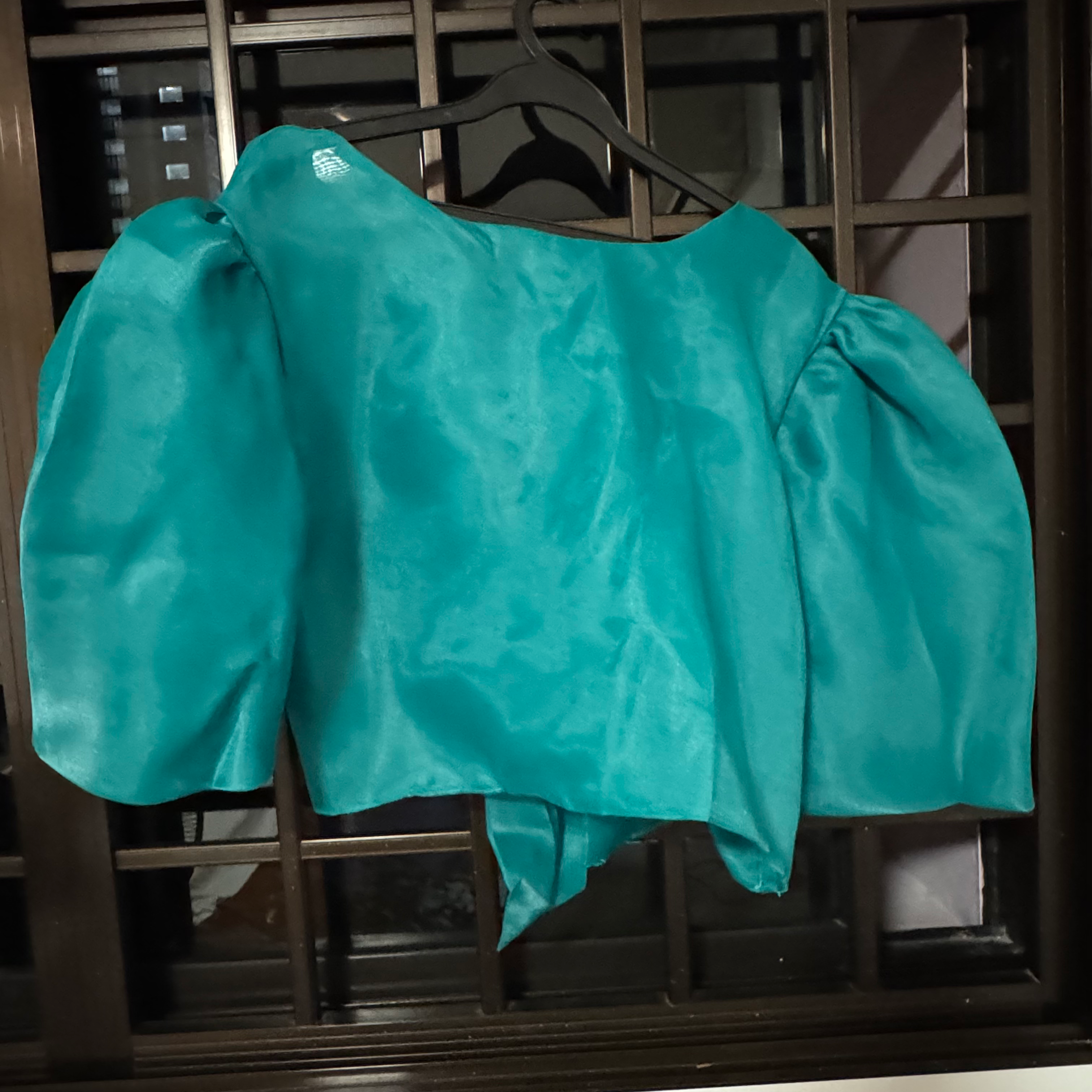 Ladies Filipiniana Top Medium Green with Puff Sleeves and Back Ribbon (LTMD0018)