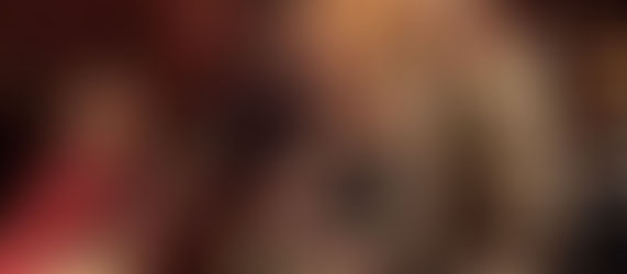 「あの丸いテーブルいい感じですね。」