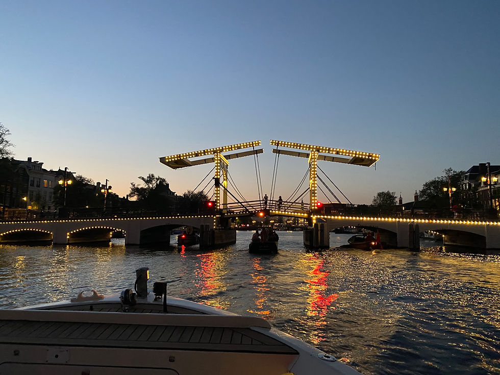 De Magere Brug across the Amstel river