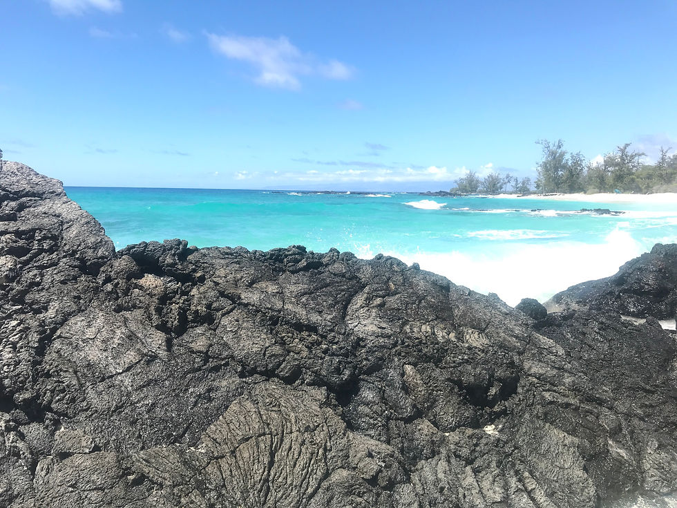 Makalawena Beach