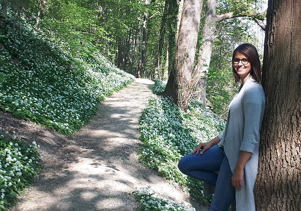 Ich freue mich, wenn Du neugierig auf Deine "Entwicklung zum Ich" bist und ich Dich ein Stück auf Deinem Weg geleiten darf.