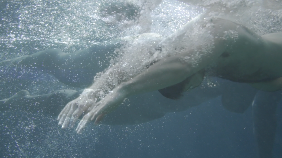 Float (2015)