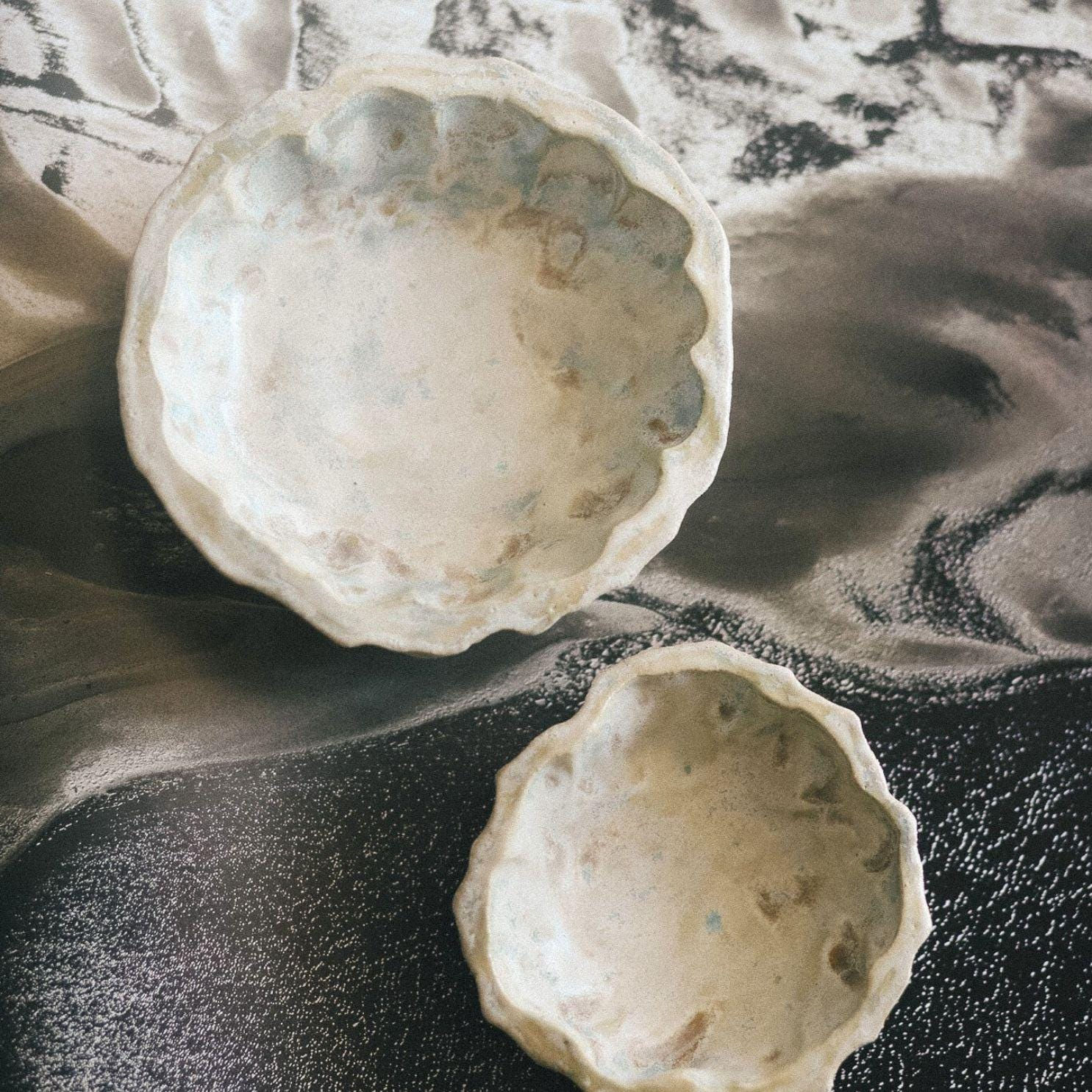 Trinket Dish with Volcanic Texture in Beige