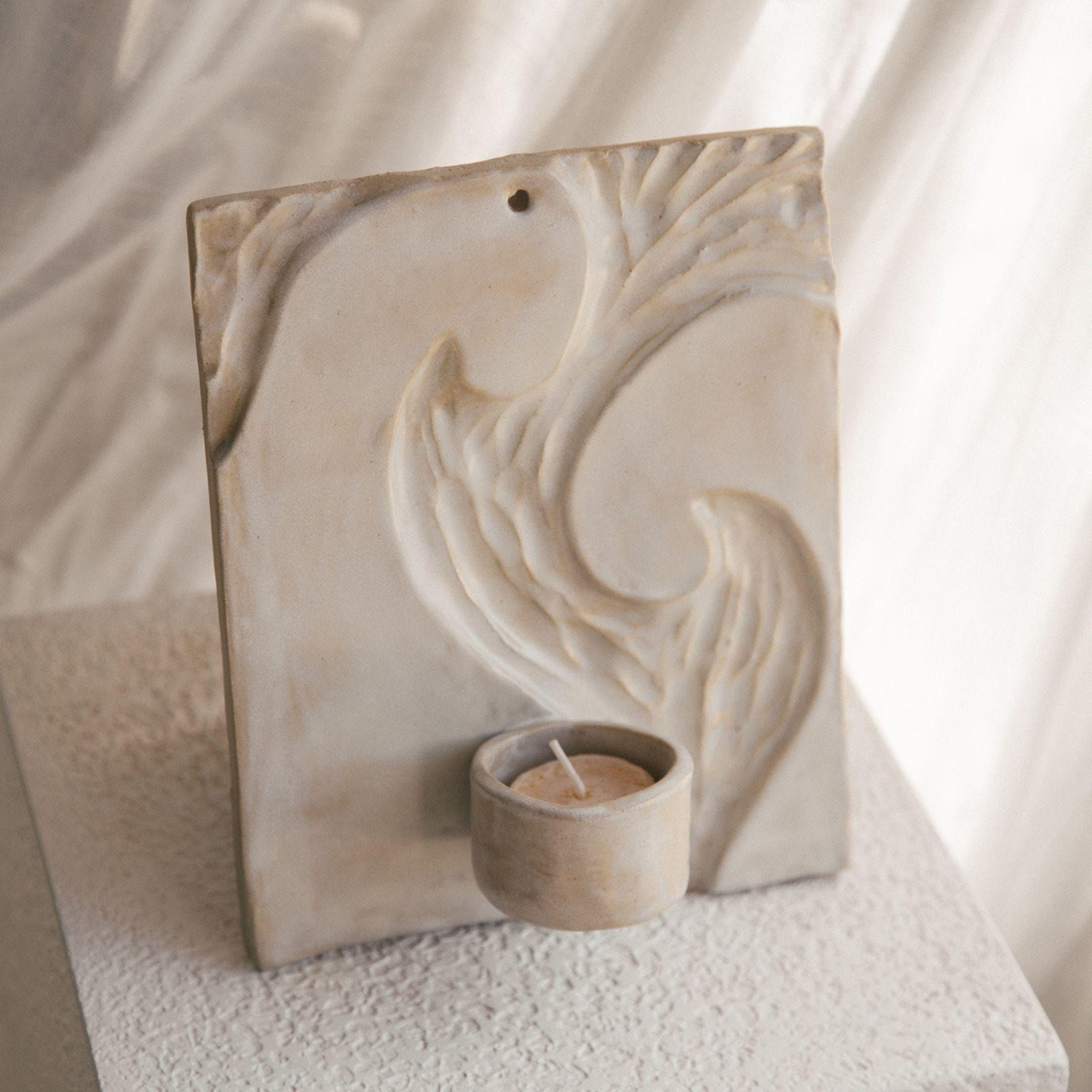 Textured Candle Sconce in Ivory