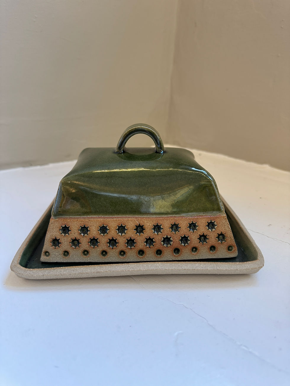 Thumbnail: pottery rectangular lid and plate in green and beige colour