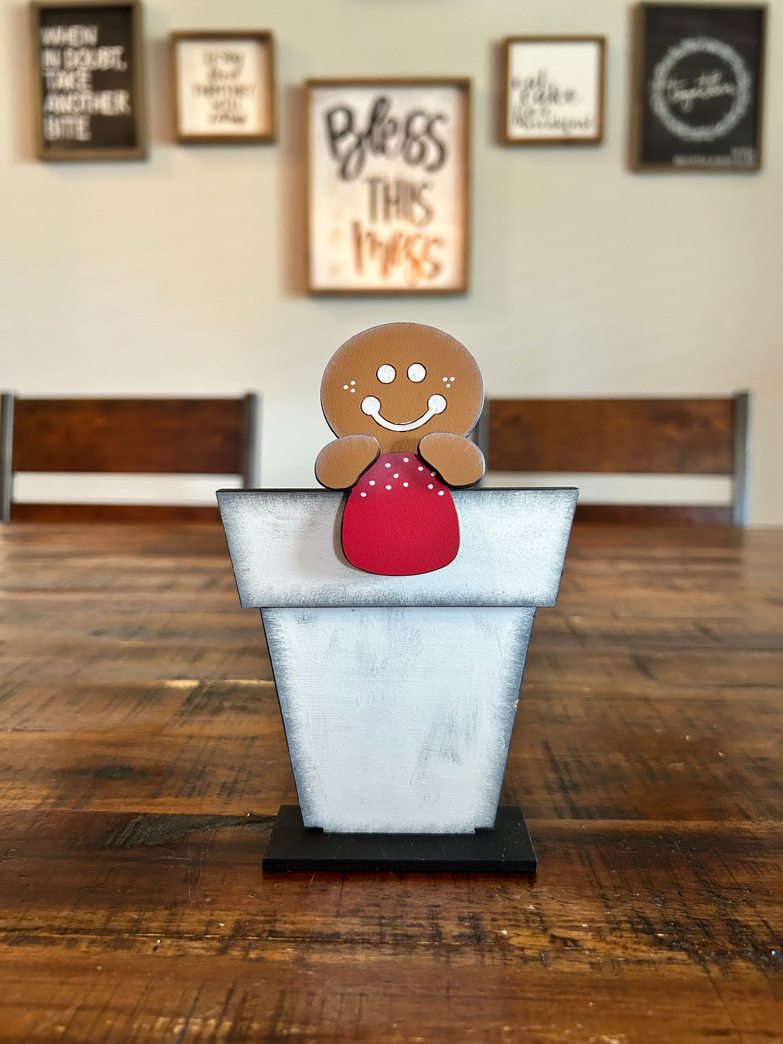 Hugger - Gingerbread