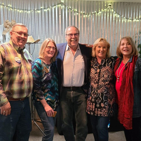 Steve, Liz, Sharon, Kara & spouse at GRACIAS event.jpeg