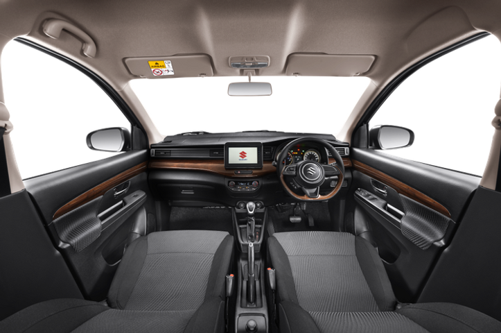 Interior Etiga Hybrid.png
