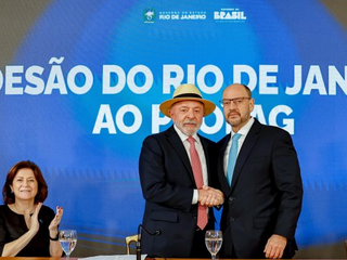 Cerimônia de adesão do Estado do Rio de Janeiro ao Propag no Palácio Guanabara.