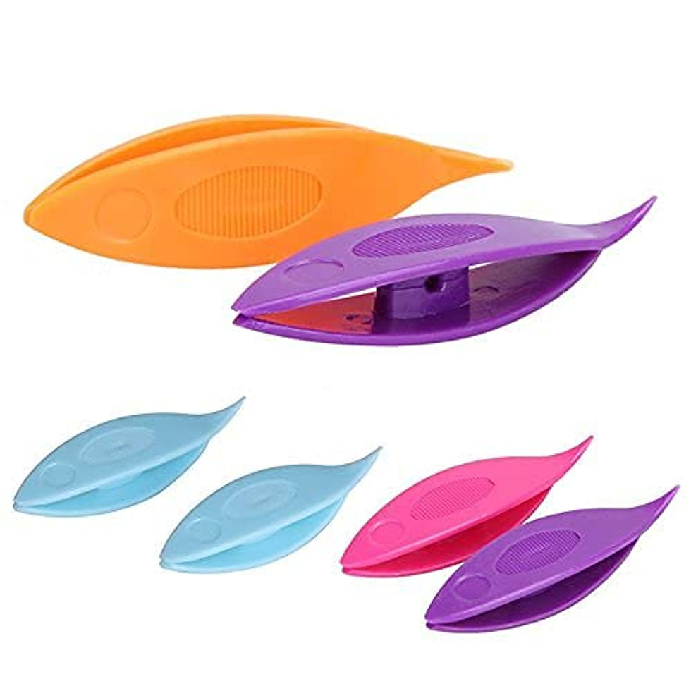 Thumbnail: Multicolor Plastic Tatting Shuttles for Hand Lace Making Tool Craft (Pack of 2)