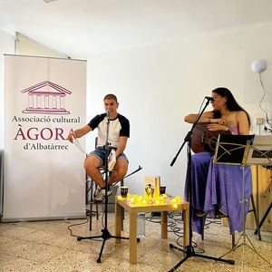 Presentació de "Dos flores..."(Albatàrrec)
