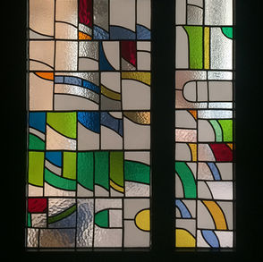 vitrazhi i tanit.jpg