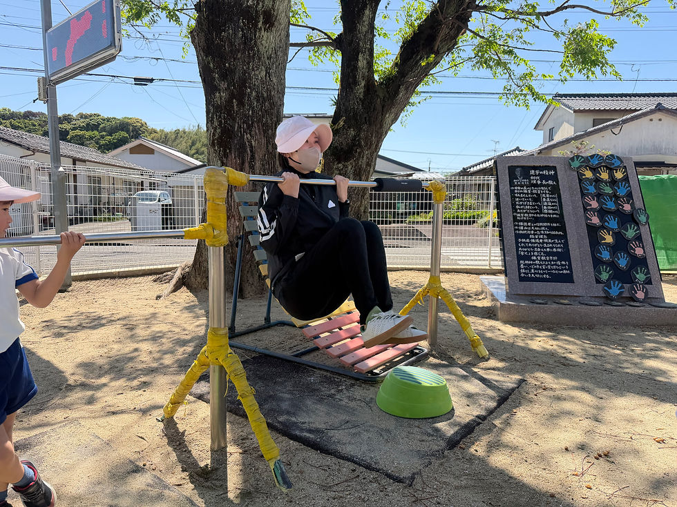 先生のお手本きれいです。頑張っています。