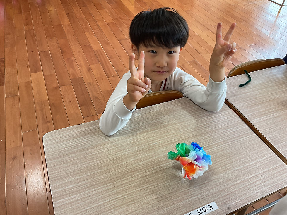 ペーパーフラワーをしてみました。インスタグラムにリールをアップしているので見てくださいね。