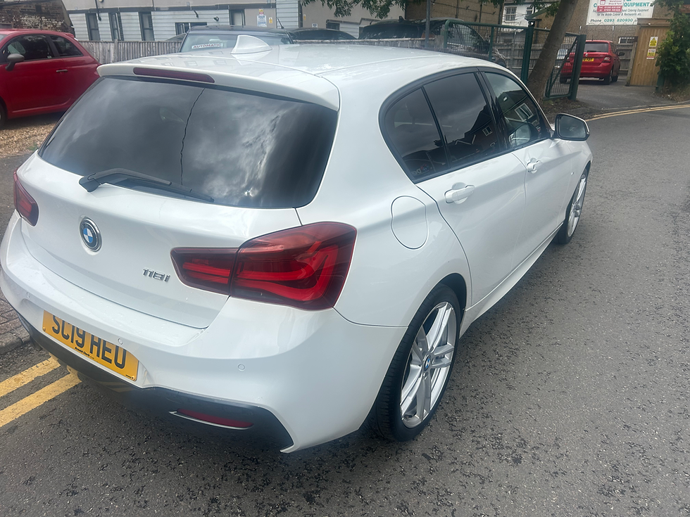 Thumbnail: BMW 1 Series 1.5 118i GPF M Sport Shadow Edition Euro 6 (s/s) 5dr