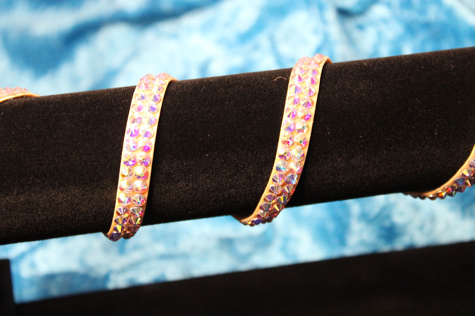 The crystal "snake" accessory