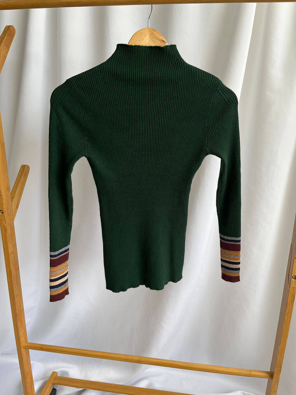Miniatura: Blusa tejido rib verde pino 