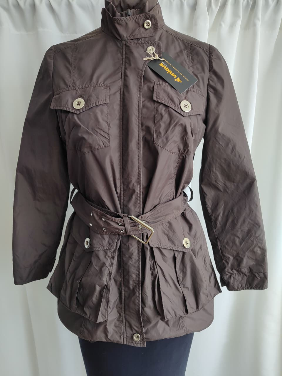 Chaqueta antifluido acolchada