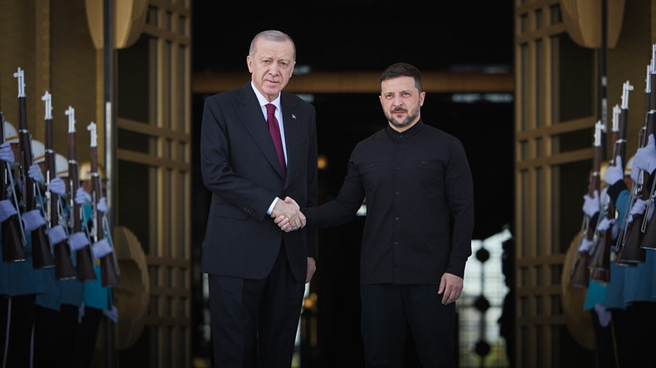 Zelenskiy e Erdogan se reúnem para organizar acordo de paz | Reprodução: Twitter/@ZelenskyyUa