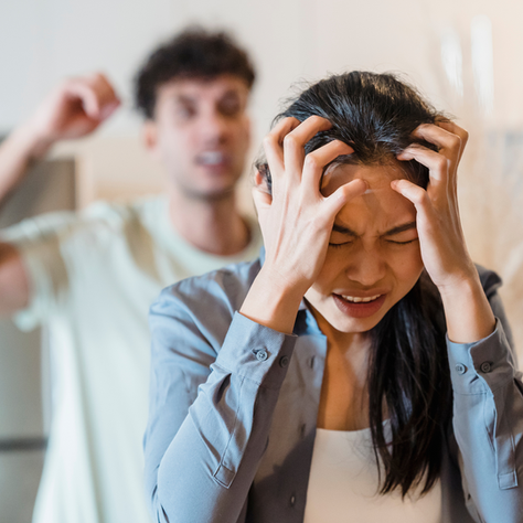 Relaciones kármicas: cuando una conexión intensa se convierte en una razón para no soltar