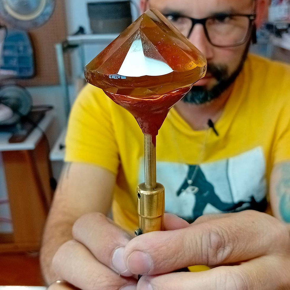 Using dopping wax for lapidary