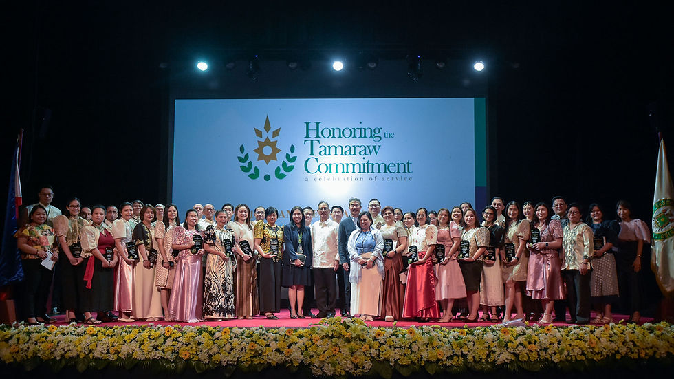 40 long-serving employees, faculty, retainers lauded