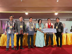 FEU faculty judges highest honor in research in Filipino