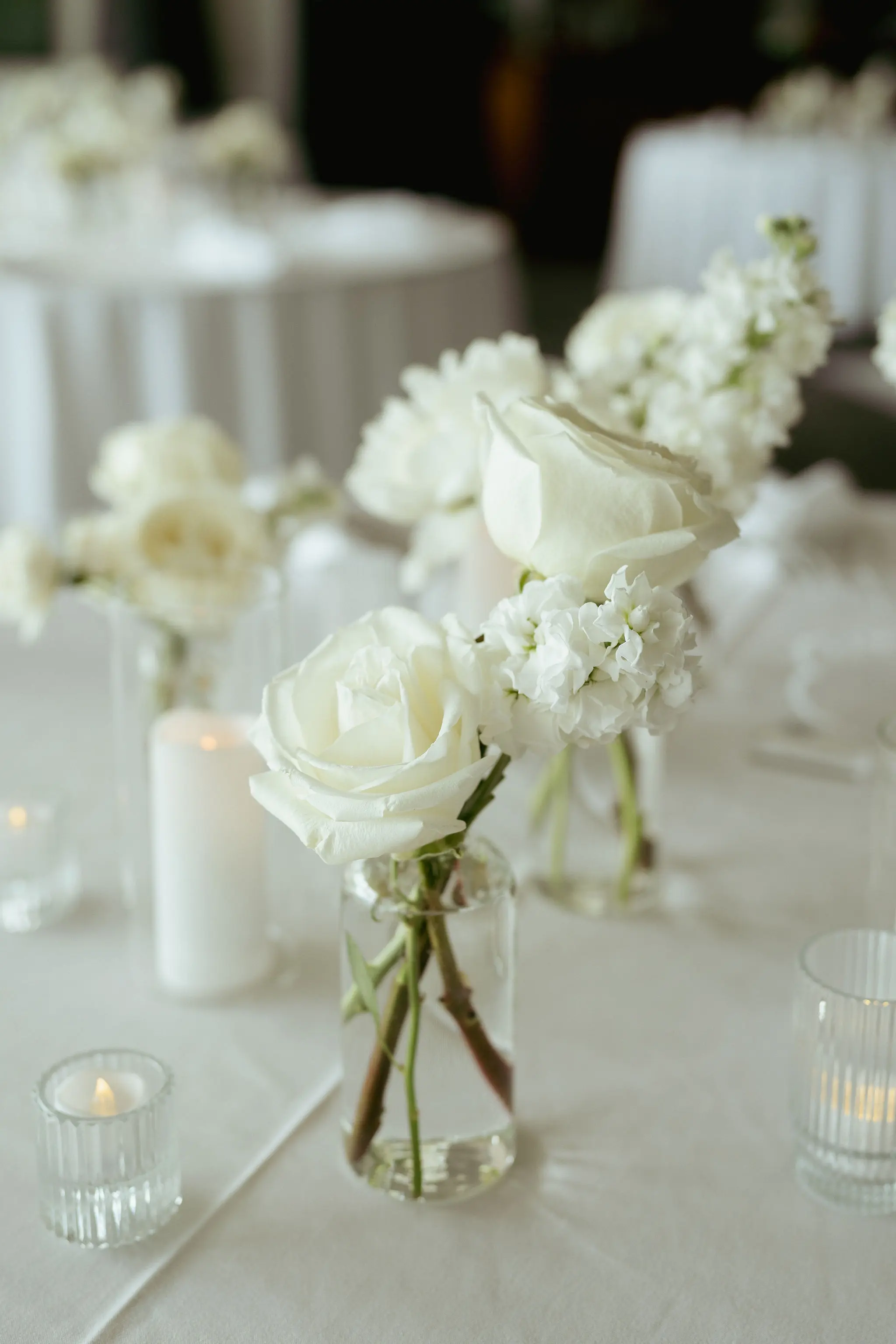Maui wedding table decor