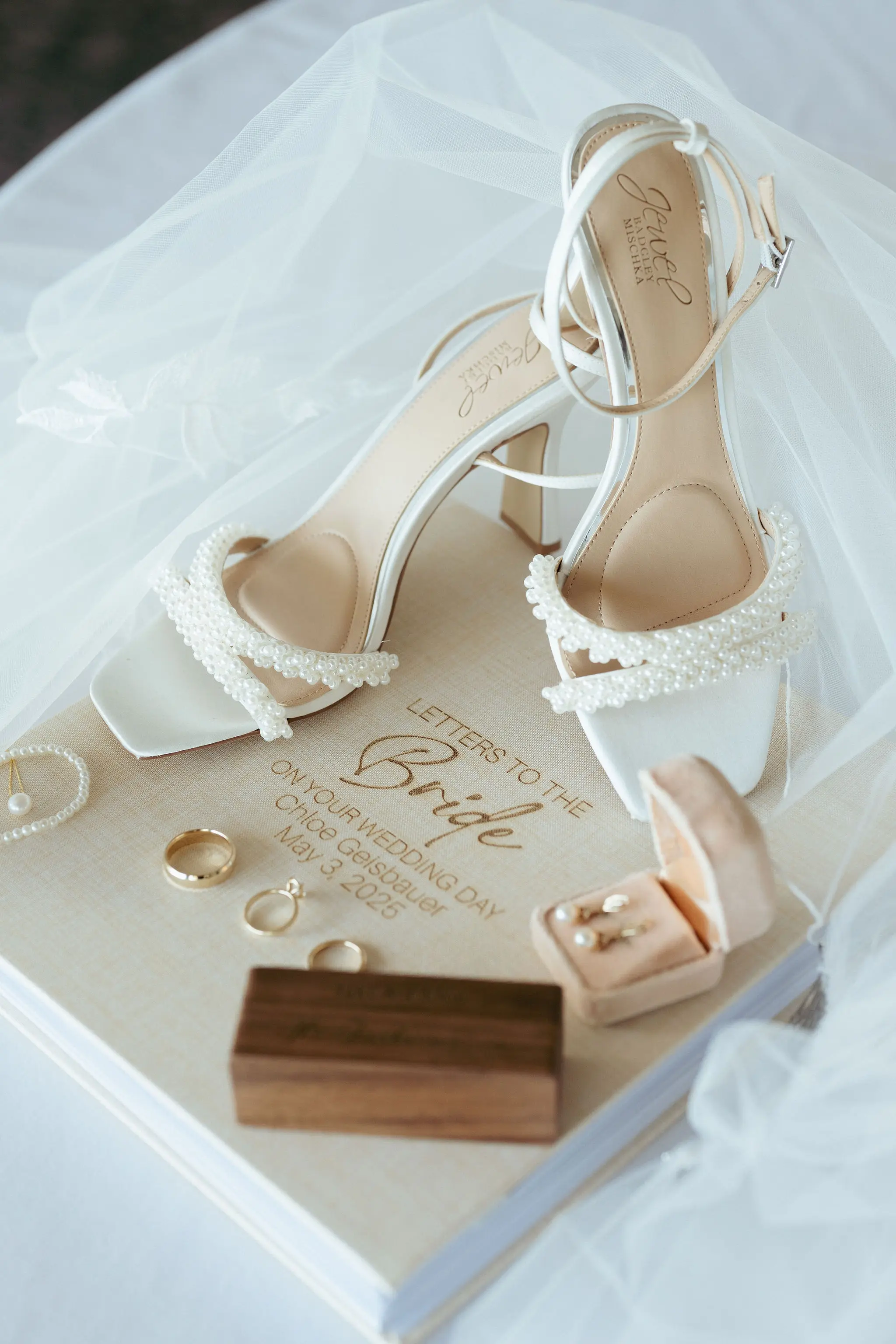 Maui wedding details and accessories