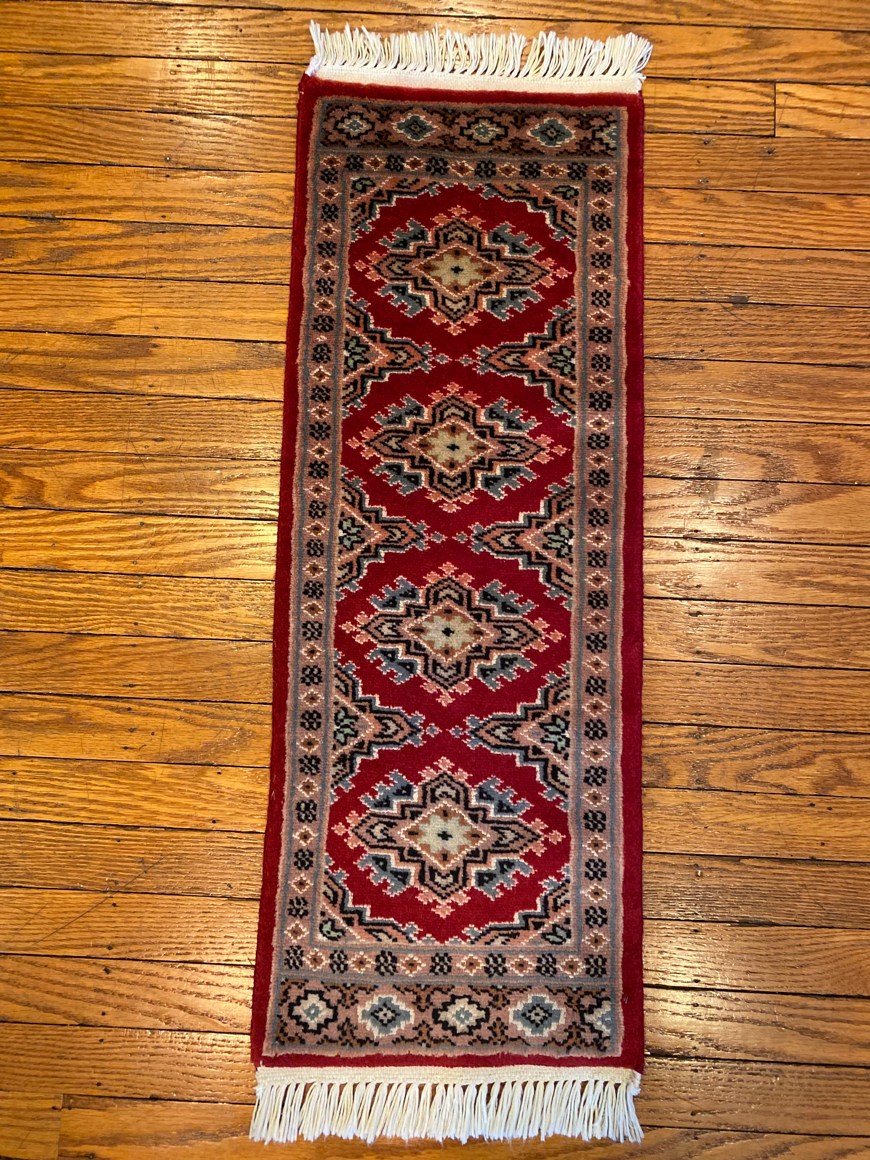 Pakistan Bokhara Accent, size 1'x2'8"