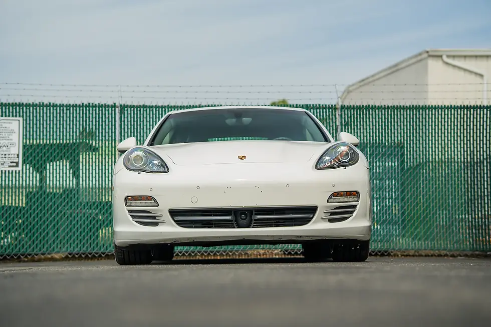 Thumbnail: 2011 Porsche Panamera 4S