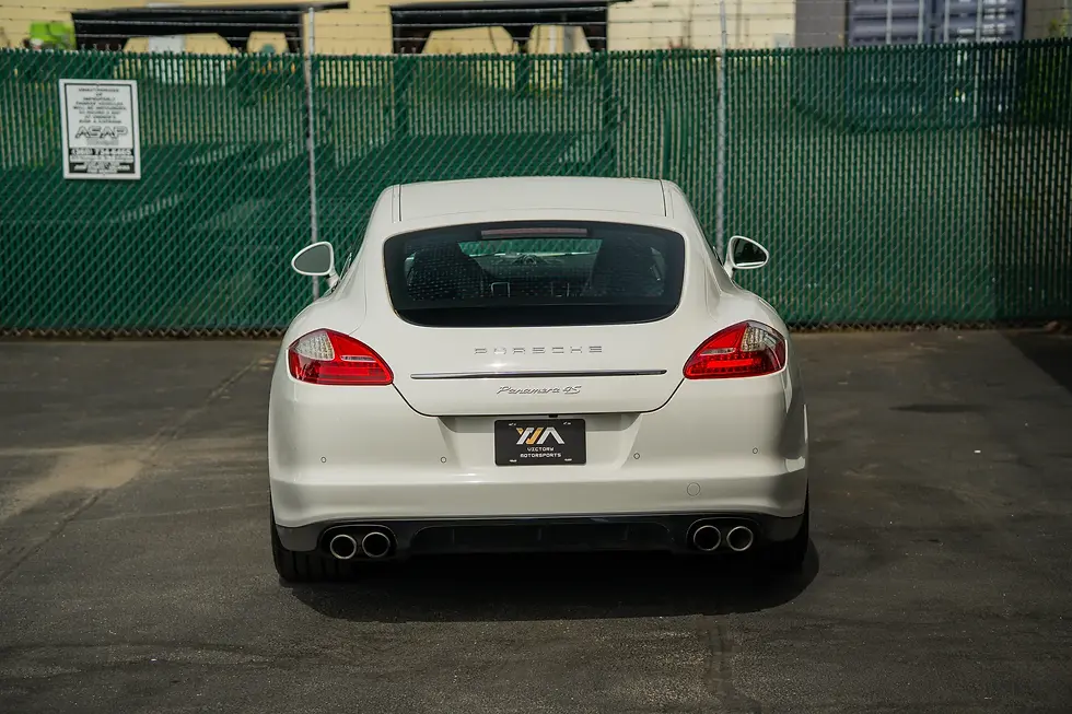 Thumbnail: 2011 Porsche Panamera 4S