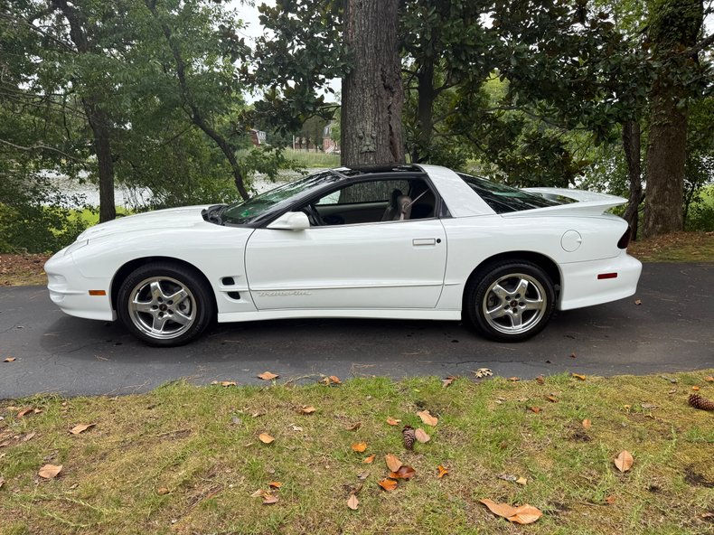 Thumbnail: 2002 Pontiac Firebird Trans Am WS6