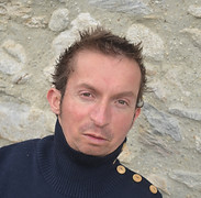 portrait2.jpg
