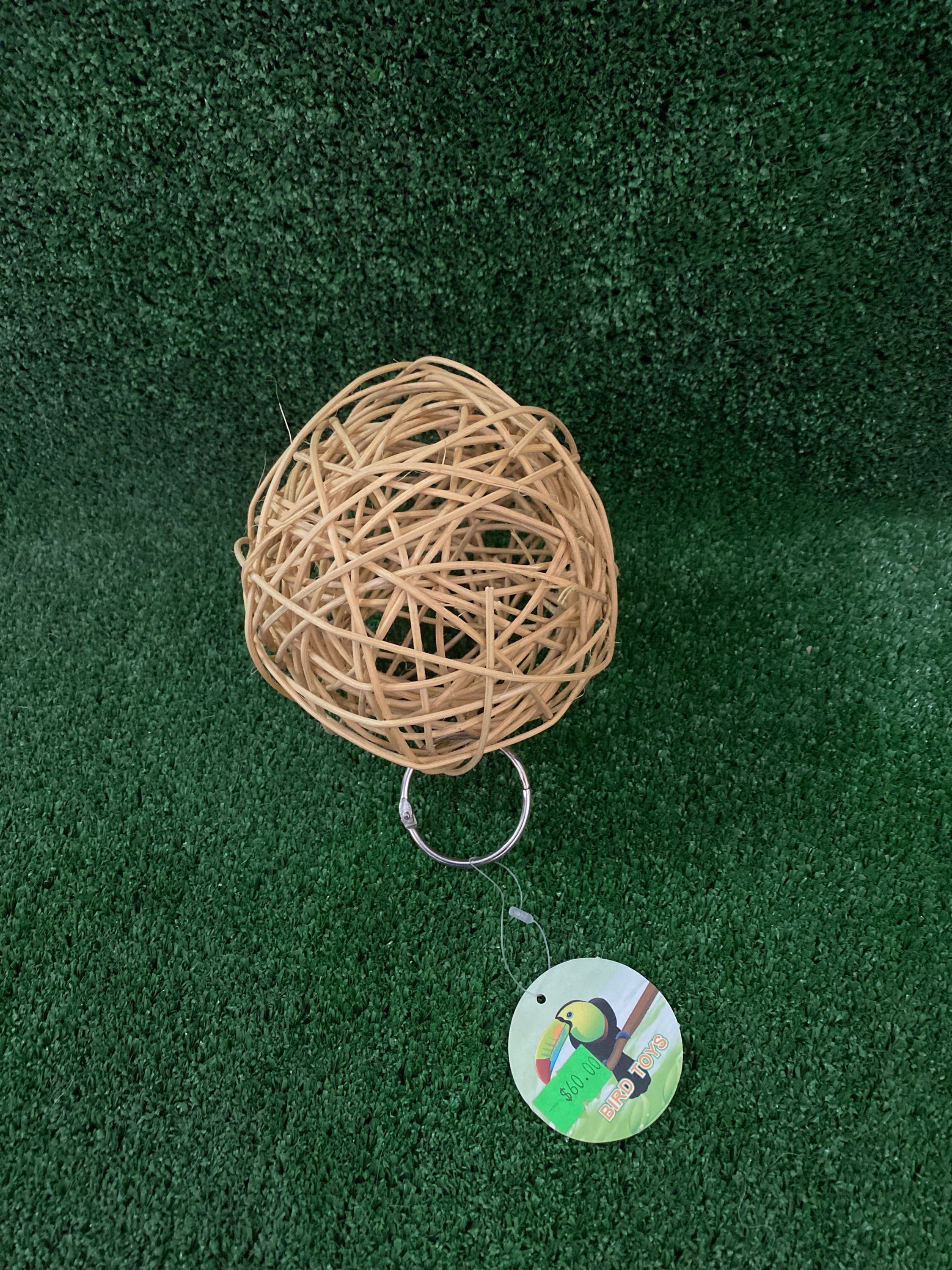 NIDO P/AVE EN FORMA DE ESFERA