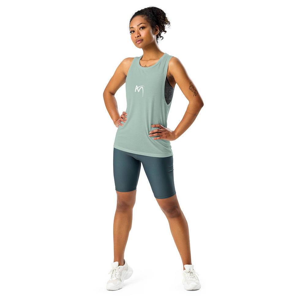Thumbnail: Fashion-Forward Curve Hem Muscle Tee