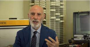 Il custode Paparcuri lascia il ‘bunkerino’ del Tribunale di Palermo “Palazzo dei veleni”