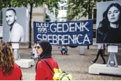 Srebrenica piange i suoi mariti