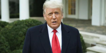 Trump ai sostenitori, elezioni rubate ma andate a casa