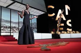 Cannes 79, il Festival apre nel segno dell’amore elettrico