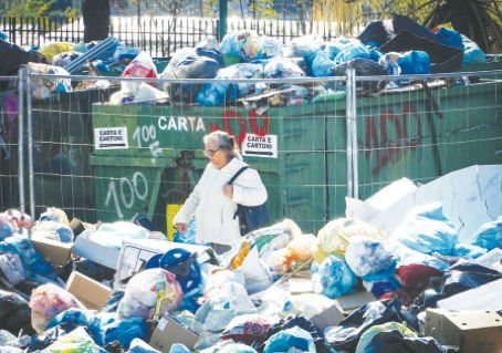 Torre del Greco, caos rifiuti