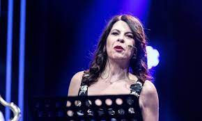 Geppi Cucciari torna a teatro con “Perfetta”